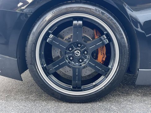 Used 2014 Nissan GT-R Black Edition image 52