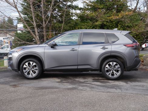 Certified 2022 Nissan Rogue SV image 14