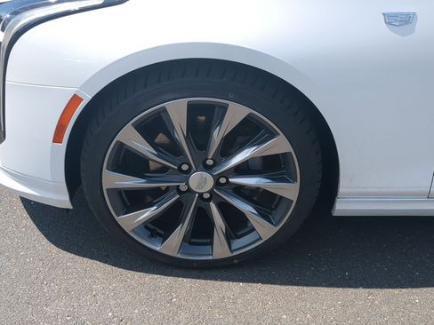 Certified 2023 Cadillac CT4 Premium Luxury w/ LPO, Exterior Accent Package AWD/4WD image 33