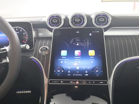 New 2026 Mercedes-Benz GLC 300 image 17