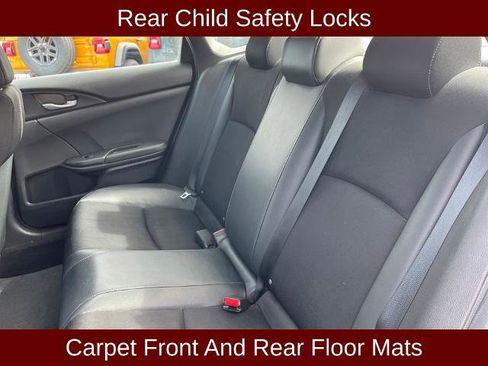 Used 2019 Honda Civic Sport image 18