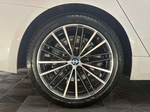 Used 2023 BMW 530i xDrive w/ Premium Package AWD/4WD image 35