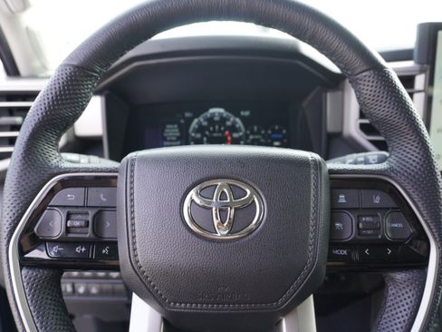 Used 2024 Toyota Sequoia Limited image 31