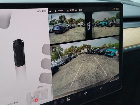 Used 2023 Tesla Model Y Long Range AWD/4WD image 29