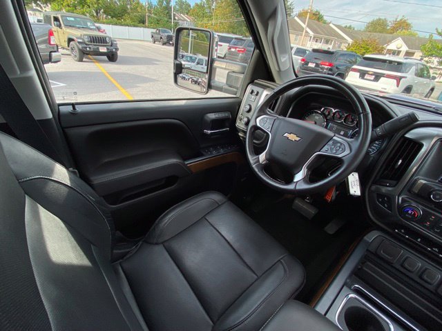 Used 2017 Chevrolet Silverado 3500 LTZ w/ Duramax Plus Package AWD/4WD image 25