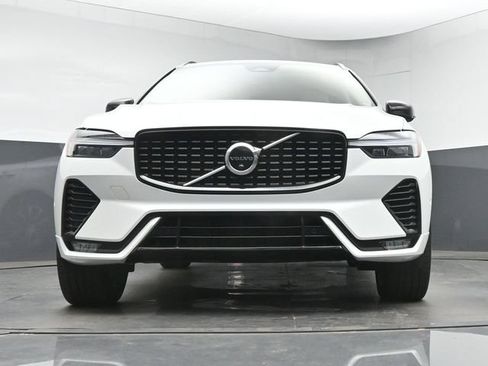 Used 2023 Volvo XC60 B5 Ultimate AWD/4WD image 35