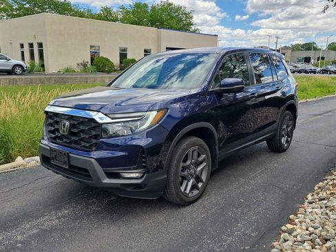 Used 2023 Honda Passport EX-L image 3