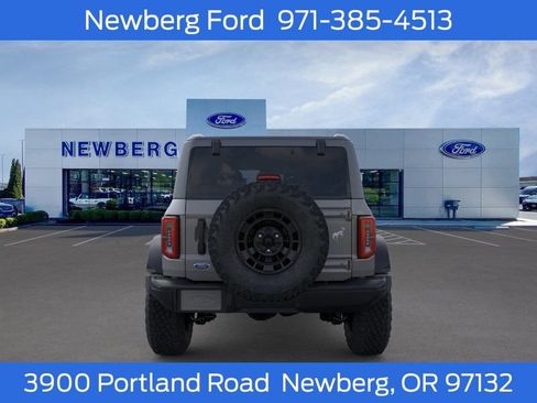 New 2026 Ford Bronco Badlands w/ Sasquatch Package AWD/4WD image 7