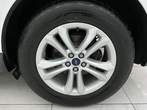 Used 2019 Ford Edge SEL FWD image 48
