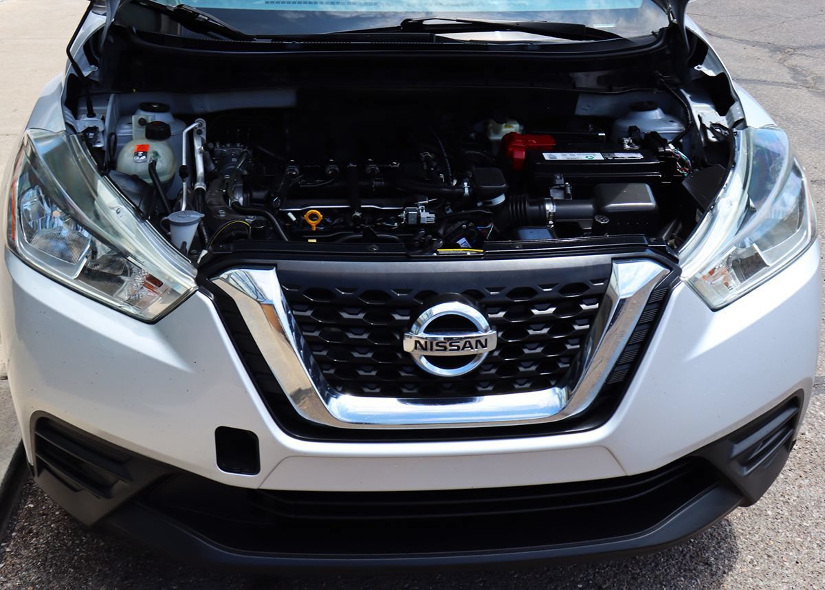 Used 2018 Nissan Kicks SV FWD image 49