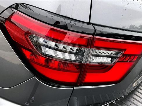 Used 2023 Nissan Armada SL w/ Midnight Edition Package image 28