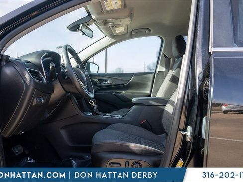 Used 2022 Chevrolet Equinox LT image 3