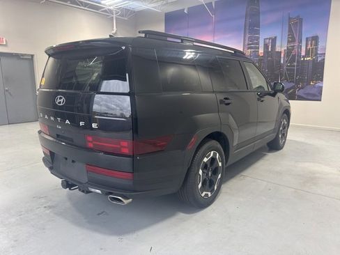 Used 2025 Hyundai Santa Fe SEL w/ Tow & Go Package image 5