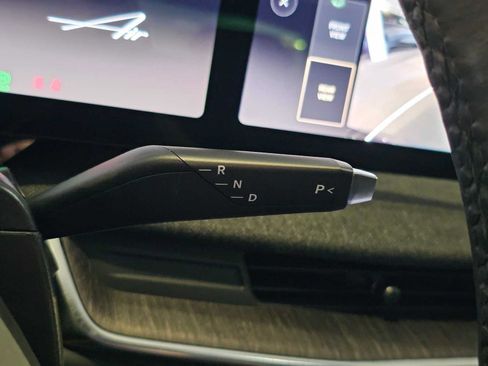 Used 2025 Lucid Air Touring AWD/4WD image 32