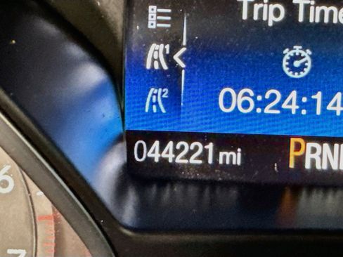 Used 2017 Ford Focus SE FWD image 16