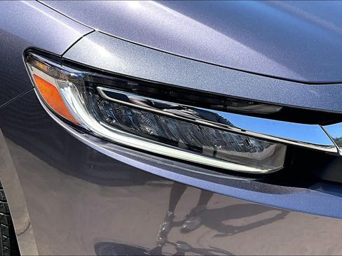 Used 2021 Honda Insight EX image 28