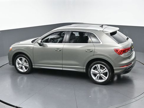Used 2022 Audi Q3 2.0T Premium w/ Convenience Package AWD/4WD image 45