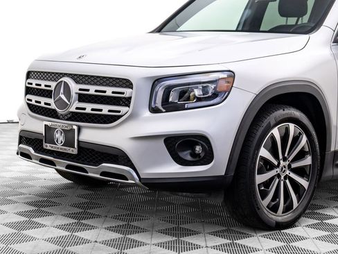 Used 2022 Mercedes-Benz GLB 250 4MATIC image 38