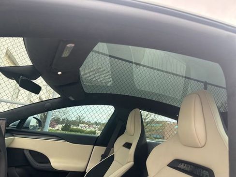 Used 2026 Tesla Model S Plaid image 14