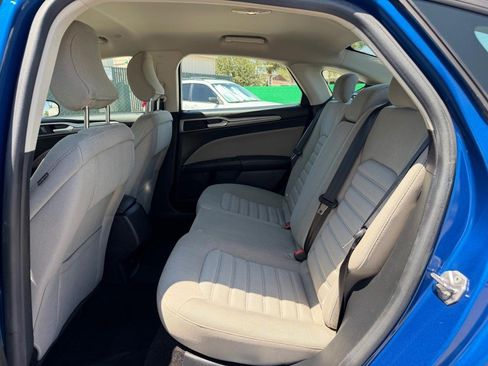 Used 2017 Ford Fusion S FWD image 37