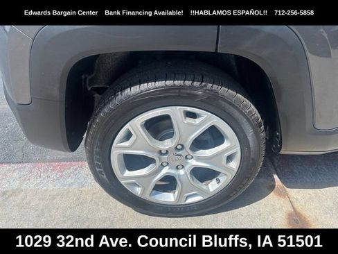 Used 2016 Jeep Renegade Limited AWD/4WD image 7