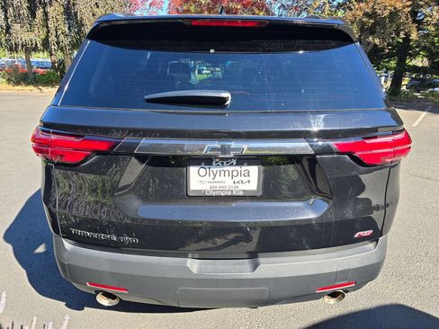 Used 2023 Chevrolet Traverse RS AWD/4WD image 5