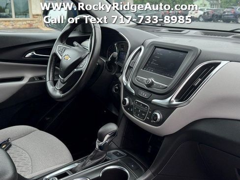 Used 2022 Chevrolet Equinox LT w/ Driver Convenience Package AWD/4WD image 10