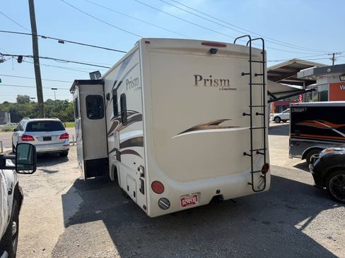 Used 2015 Mercedes-Benz Sprinter 3500 image 23