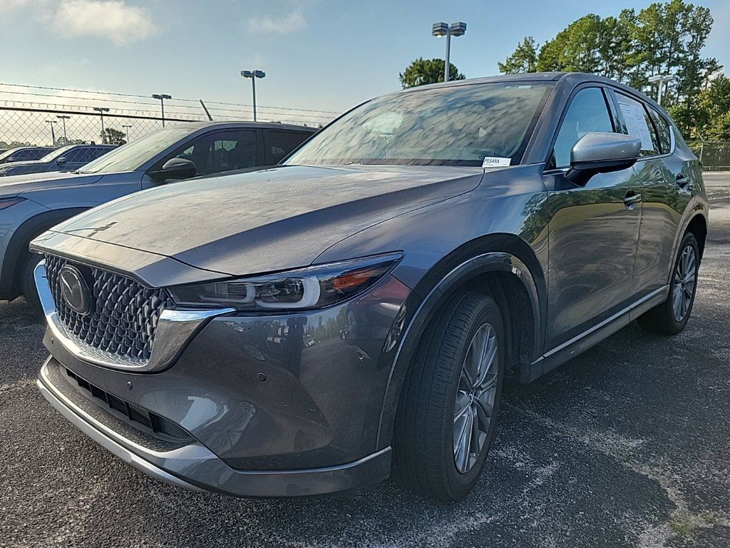 Used 2024 MAZDA CX-5 Signature AWD/4WD image 3