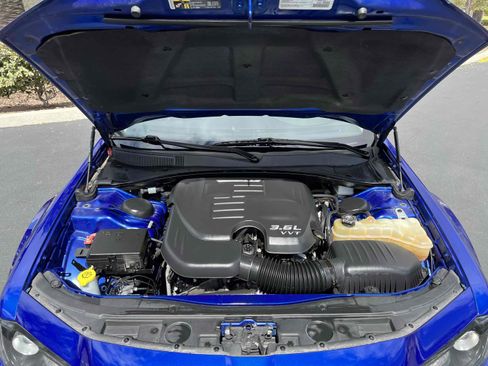 Used 2019 Chrysler 300 Touring w/ Sport Appearance Package RWD image 22