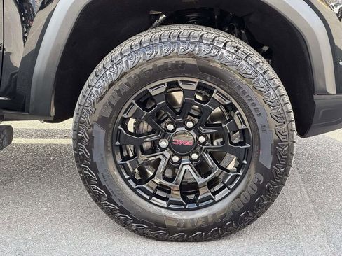 Used 2026 GMC Canyon Elevation w/ Convenience Package AWD/4WD image 12