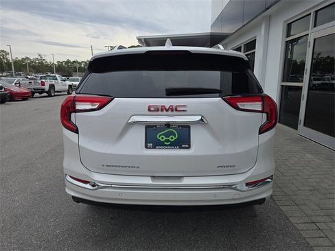 Certified 2024 GMC Terrain Denali w/ Denali Premium Package image 7