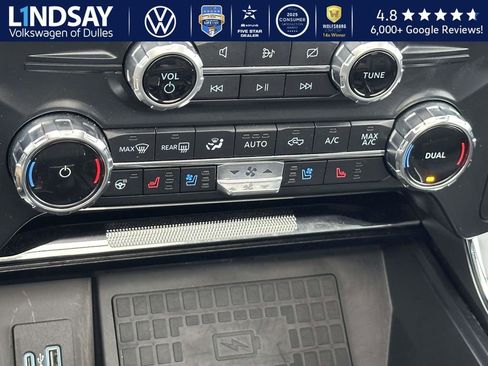 Used 2022 Ford F150 Lariat w/ Equipment Group 502A High image 17