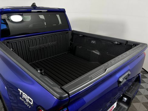 Certified 2025 Toyota Tacoma TRD Sport AWD/4WD image 23