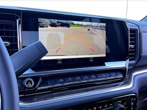 New 2026 Chevrolet Silverado 1500 RST w/ Z71 Off-Road Package AWD/4WD image 14