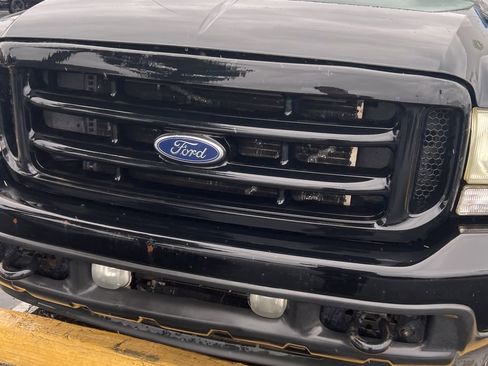 Used 2003 Ford F250 XLT image 7