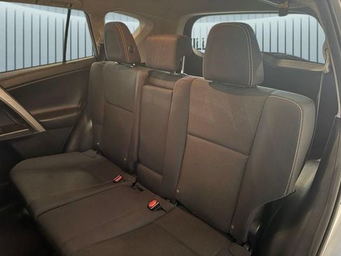 Used 2018 Toyota RAV4 XLE w/ Plus Extra Value Package AWD/4WD image 21