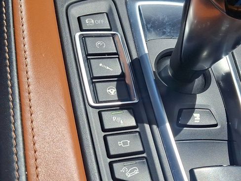 Used 2016 BMW X5 M AWD/4WD image 24