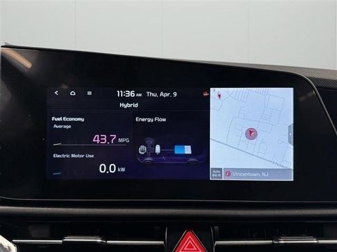 Used 2023 Kia Niro EX FWD image 29
