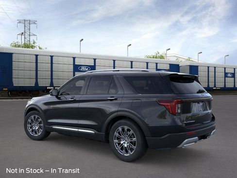 New 2026 Ford Explorer Platinum image 4