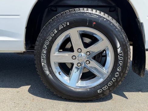 Used 2016 RAM 1500 Express w/ Popular Equipment Group AWD/4WD image 11