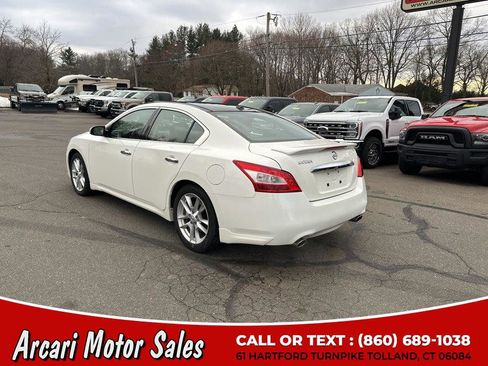 Used 2011 Nissan Maxima 3.5 SV w/ Premium Pkg image 3
