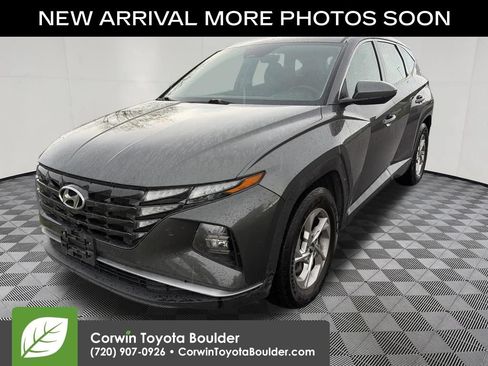 Used 2022 Hyundai Tucson SE FWD image 3