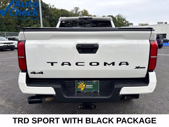 Used 2024 Toyota Tacoma TRD Sport w/ TRD Sport Upgrade Package AWD/4WD image 21