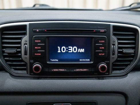 Used 2019 Kia Sportage LX image 20