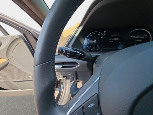 Used 2023 Hyundai Sonata Limited w/ Cargo Package FWD image 26