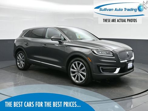 Used 2019 Lincoln Nautilus Select image 1