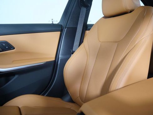 New 2026 BMW 330i Sedan w/ Convenience Package RWD image 21