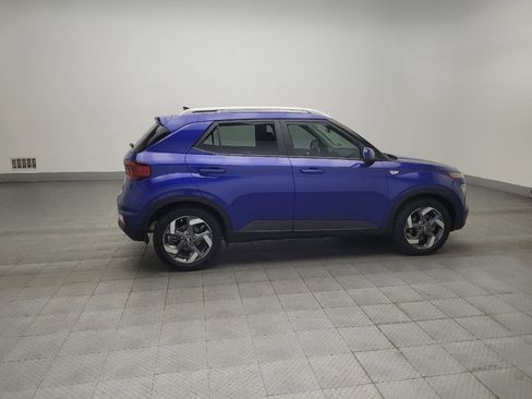 Used 2020 Hyundai Venue SEL w/ Convenience + Premium Package FWD image 10