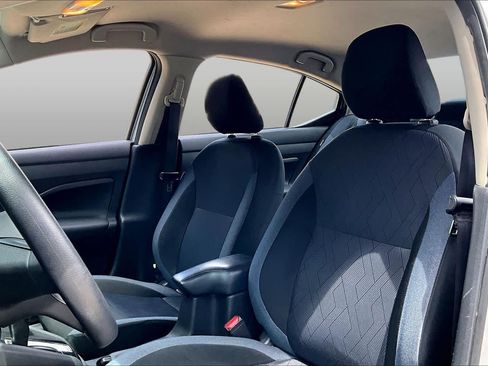 Certified 2024 Nissan Versa SV FWD image 8